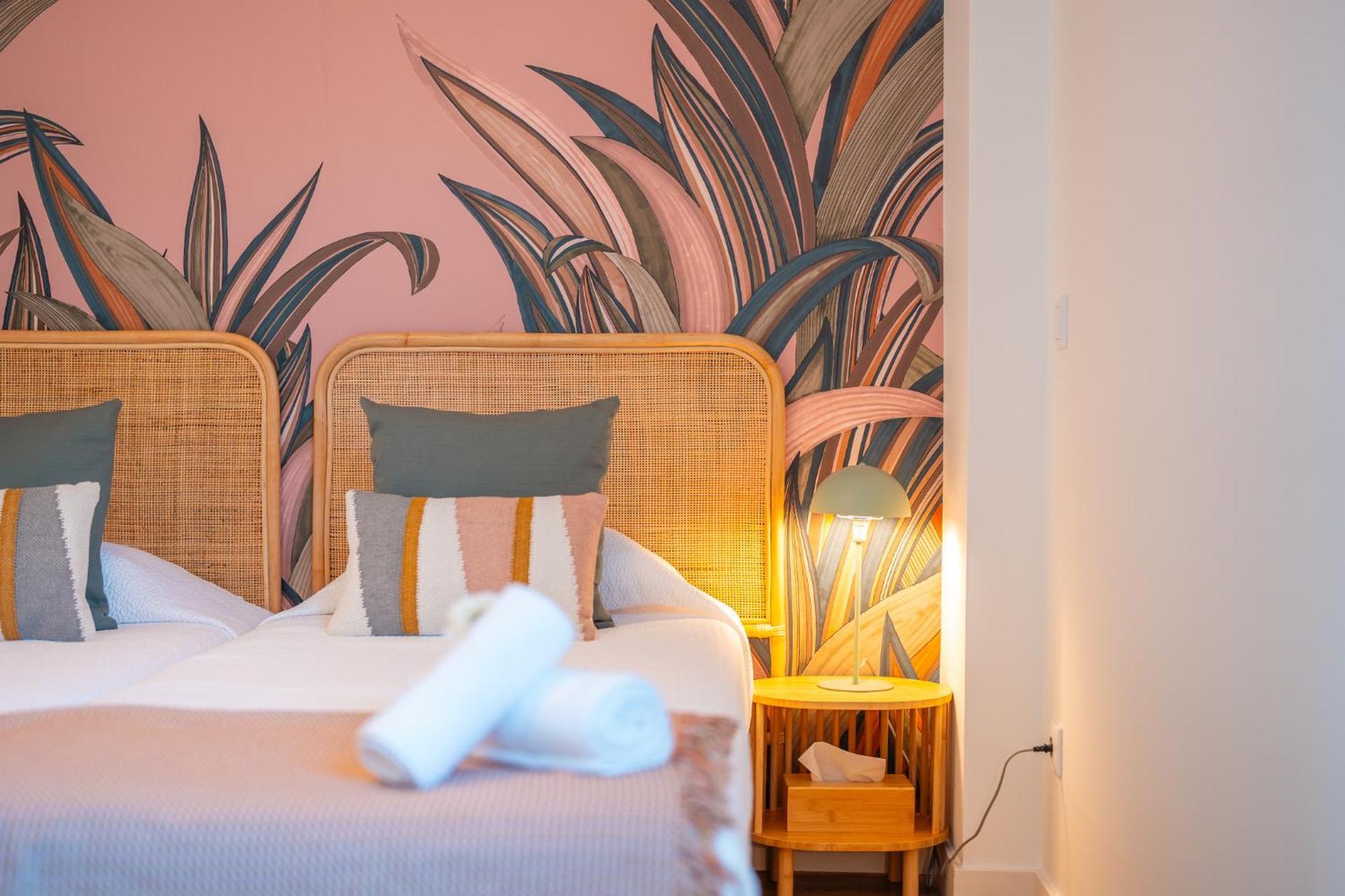 The Pink Palm Apartment فونشال المظهر الخارجي الصورة