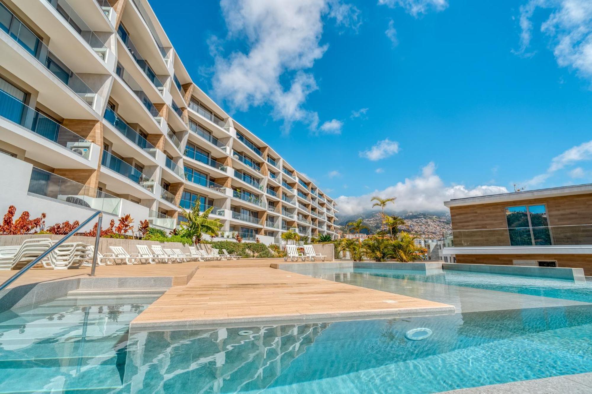 The Pink Palm Apartment فونشال المظهر الخارجي الصورة